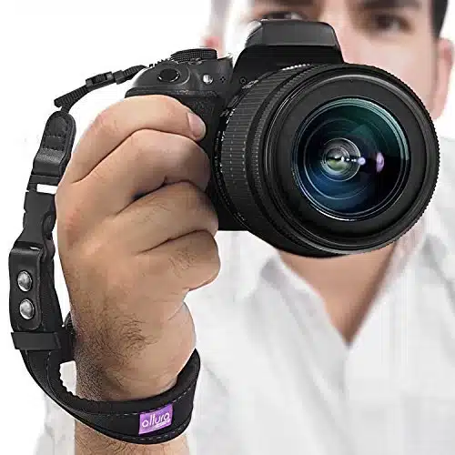3-point slinger for camera